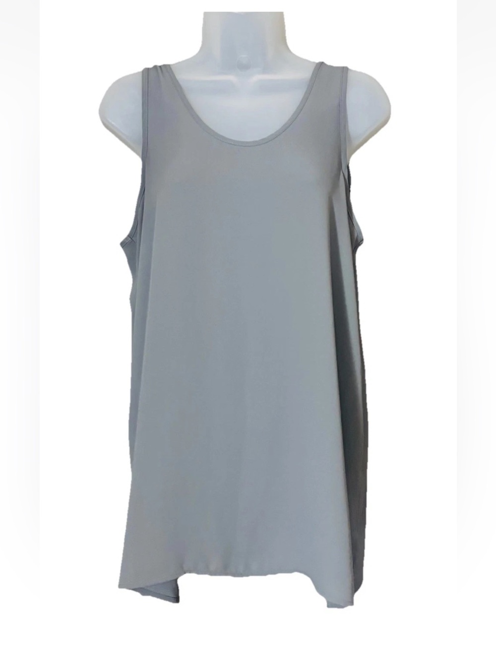 SPANX Women's Perfect Length Top Gray Sleeveless Size M Chiffon Lightweight